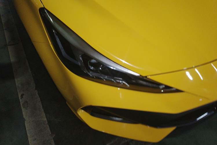 Used MG 5 2022 180 DVVT CVT Youth Luxury Edition Right Front Headlight