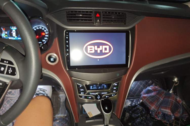 Used BYD G5 2014 1.5TID Automatic Prestige Model