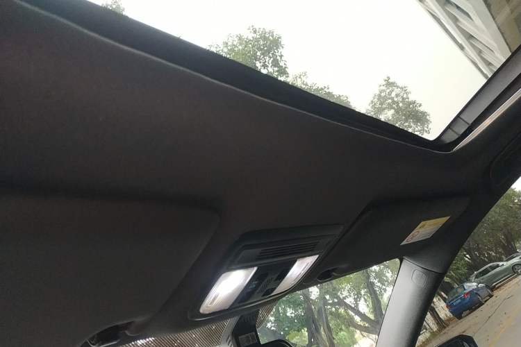 Used Honda Civic 2021 HATCHBACK 220TURBO CVT Trendy Cool Edition