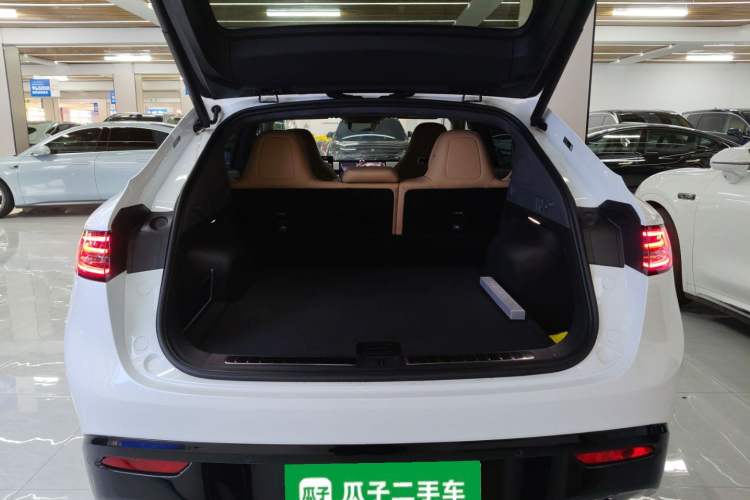 Used Hima Luxeed R7 2024 All-Electric 736 km Ultra Trunk