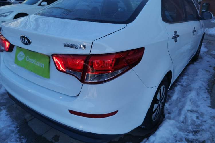 Used Kia K2 2015 Sedan 1.4L Automatic GLS
