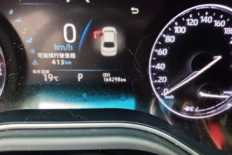 Used Toyota Avalon 2019 2.5L Touring Premium Version China VI Standard