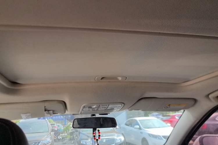 Used Dongfeng Fengon S560 2018 1.8L Manual Comfort 7-Seater Headliner