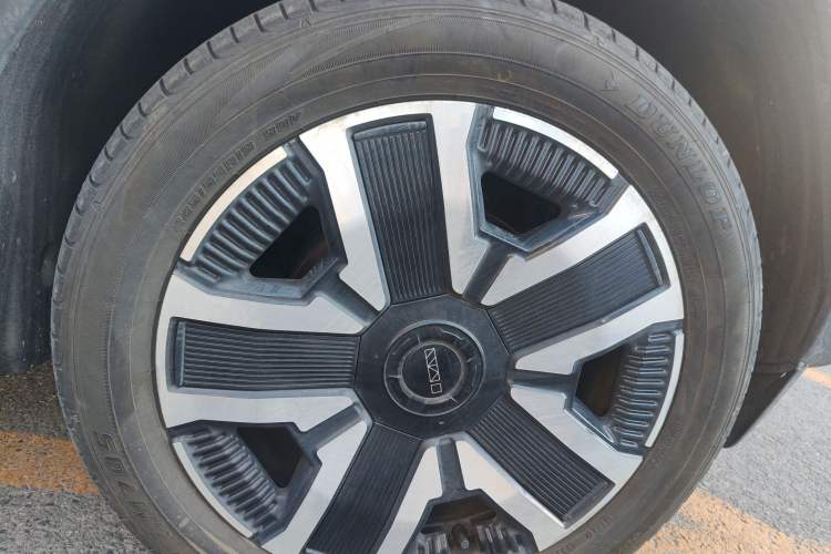 Used iCAR 03 2024 472km Four-Wheel Drive Long-Range Intelligent Advanced Version