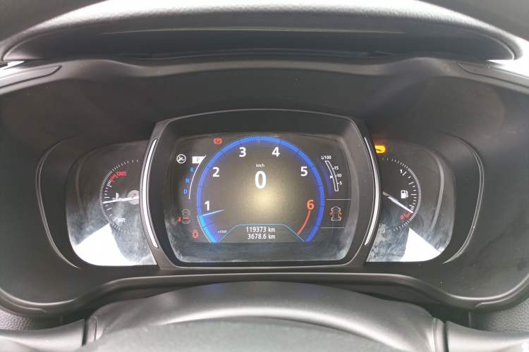 Used Renault Kadjar 2016 2.0L Two-Wheel Drive Comfort Edition