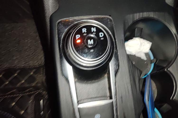 Used Ford Focus Active 2020 EcoBoost 180 Automatic Trendy Model Gear Lever