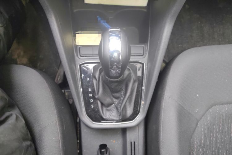 Used Jetta VA3 2024 1.5L Automatic Entry Version Gear Lever