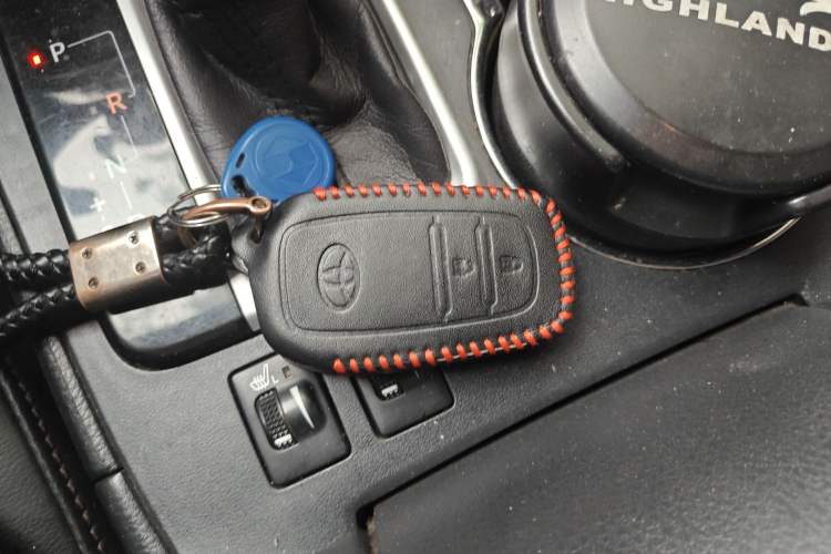 Used Toyota Highlander 2015 3.5L 4x4 Luxury Edition 7-seater