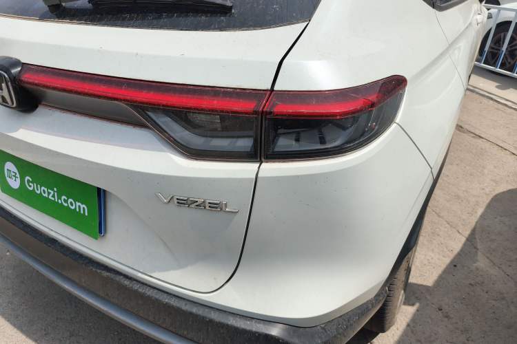 Used Honda Vezel 2023 1.5L CVT Tech Edition
