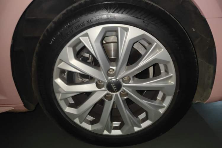 Used Audi A4L 2018 30th Anniversary Edition 40 TFSI Trendy Model