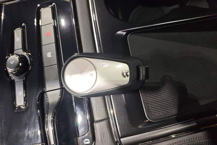 Used Nio ES8 2020 415 km Range 6-Seater Version
