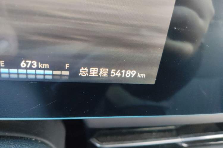 Used JAC Refine RF8 PHEV 2024 Zhiling Edition 1.5T 150KM Flagship Model – Lithium Iron Phosphate
