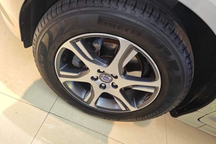 Used Volvo XC60 2014 T5 Zhiyi Edition
