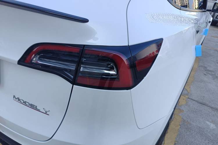 Used Tesla Model Y 2022 Performance High-Performance All-Wheel-Drive Version