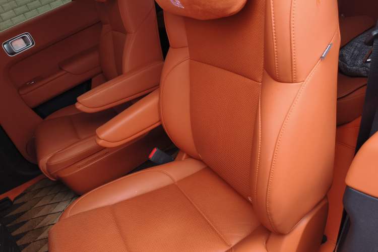 Used Li Auto L8 2023 Pro Model