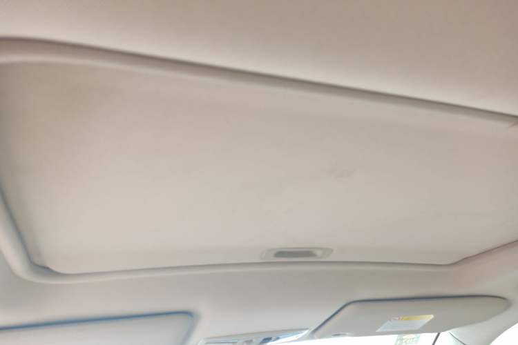 Used Mitsubishi Outlander 2018 2.0L Two-Wheel Drive Glory Edition 5 Seats