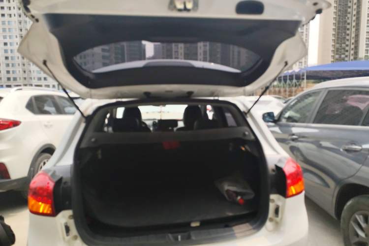 Used Mitsubishi ASX 2013 2.0L CVT Two-Wheel Drive Elite Edition