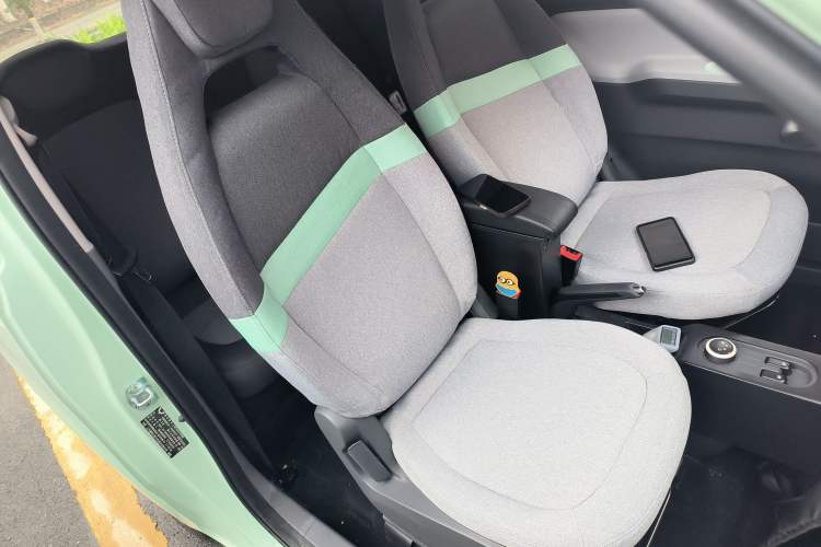 Used Wuling Hongguang MINIEV 2021 Macaron Fashion Model Lithium Iron Phosphate