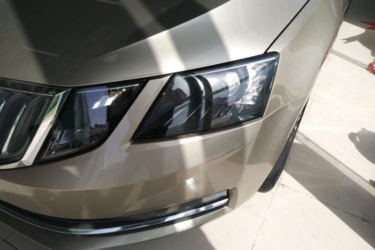 Used Skoda Octavia 2019 TSI230 DSG Smart & Comfort Edition China VI Standard
