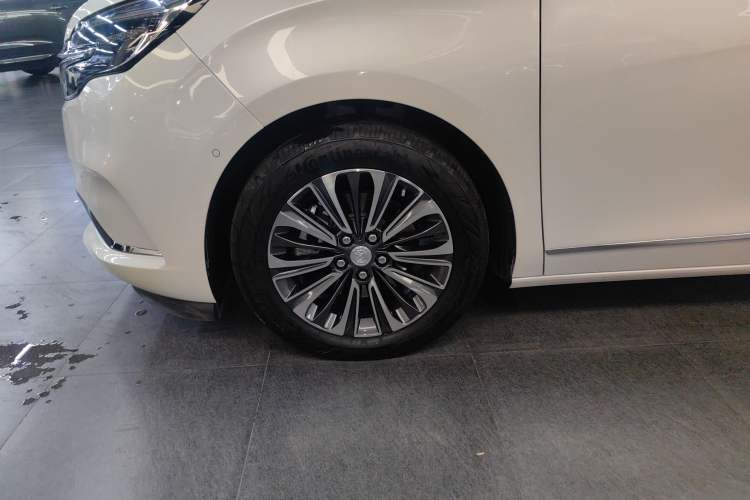 Used Buick GL8 2021 ES Landtrek 653T Luxury Model