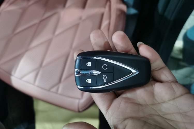 Used CHANGAN CS75 PLUS 2025 4th Generation 1.5T New Blue Whale Smart Luxury Edition Vehicle Key