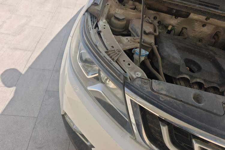 Used Geely Auto Vision X6 2016 1.8L Manual Luxury Model