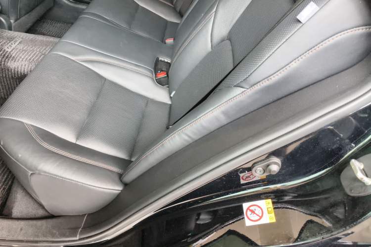 Used Toyota Crown 2018 2.0T Fashion Edition
