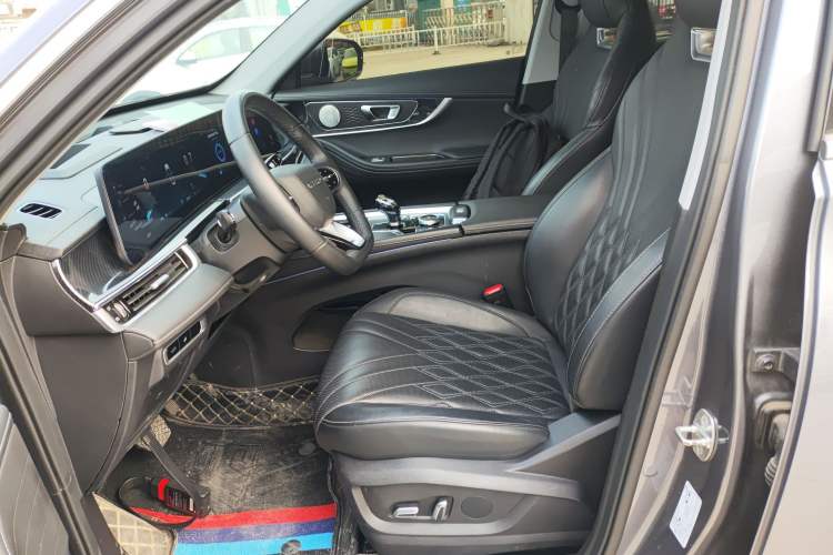 Used Chery Tiggo 7 PLUS 2023 Revised 1.6 TGDI DCT Flagship Edition