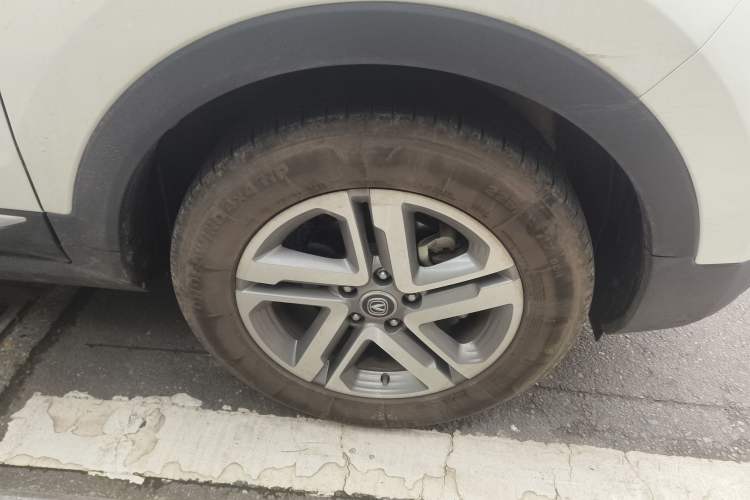 Used CHANGAN CS55 2018 1.5T Manual Colorful Model China V Standard Right Front Wheel Hub