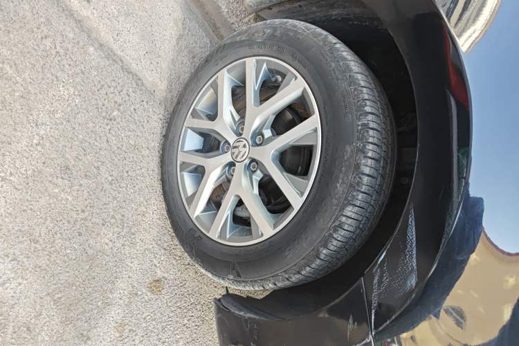 Used Volkswagen Santana 2015 1.6L Manual Fashion Edition