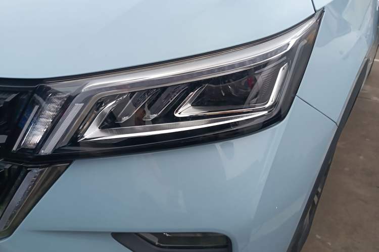 Used Wuling Asta 2021 1.5T CVT Star曜 Edition Left Front Headlight