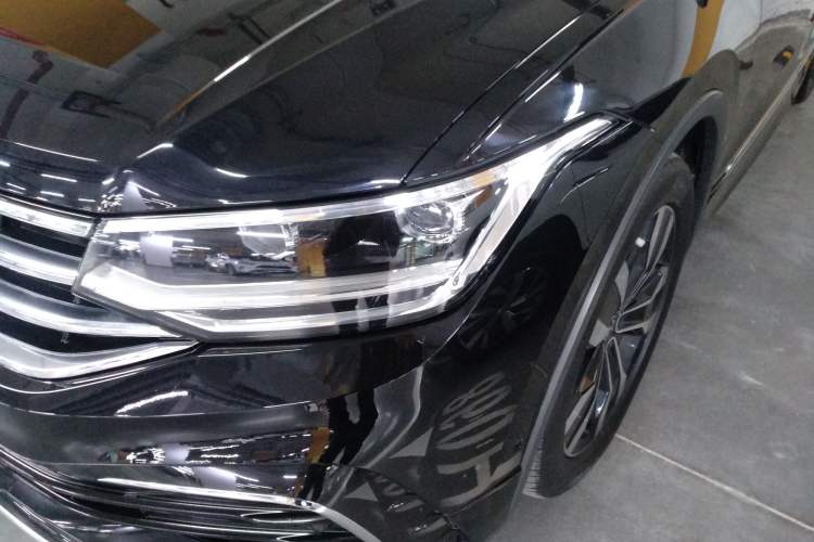 Used Volkswagen Tiguan L 2022 330TSI Automatic Two-Wheel Drive R-Line Enhanced Edition