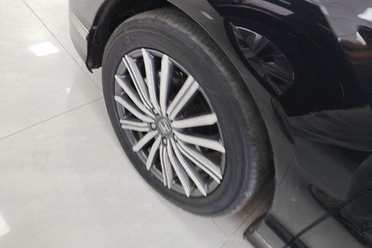 Used Honda Elysion 2022 2.0L eHEV Luxury Edition Left Front Wheel Hub