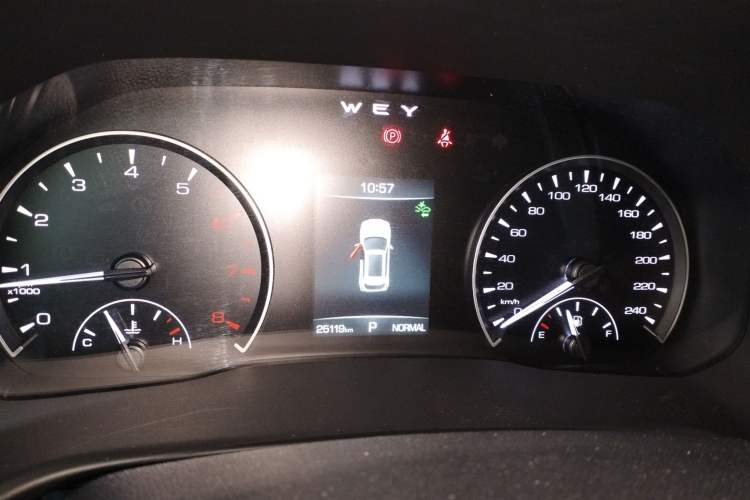 Used Wey VV5 2021 1.5T Two-Wheel Drive Color Pioneer