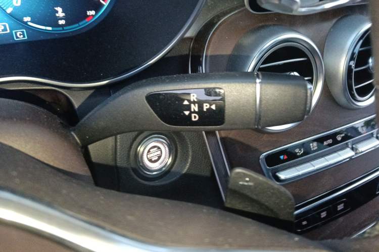 Used Mercedes-Benz GLC 2020 GLC 260 L 4MATIC Luxury Model
