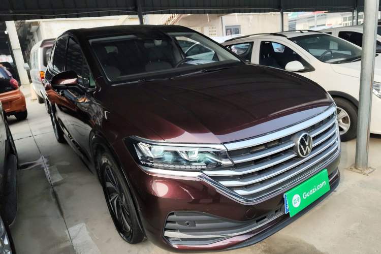 Used Volkswagen Viloran 2022 330TSI Luxury Edition
