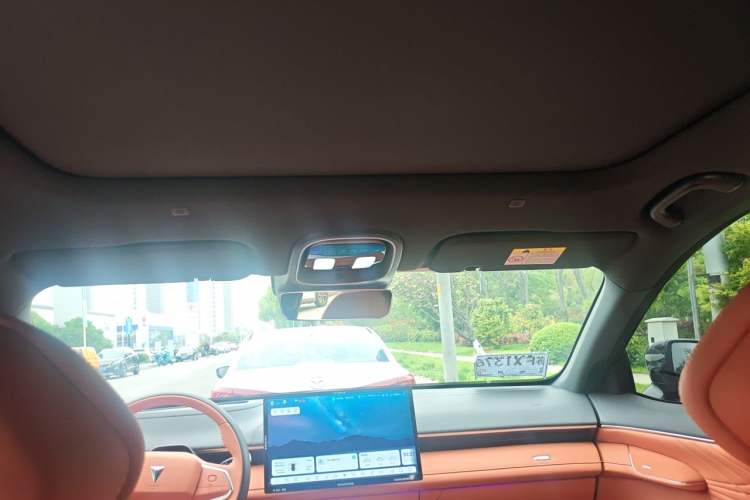 Used Deepal S07 2023 200Max Range-Extended Version
