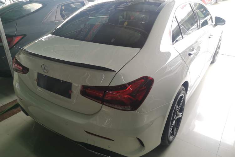 Used Mercedes-Benz A-Class 2021 A 200 L Sport Sedan Fashion Model
