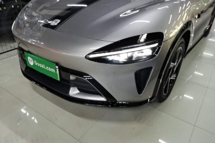 Used Xiaomi Auto YU7 2025 Ultra-Long Range Rear-Wheel Drive Version
