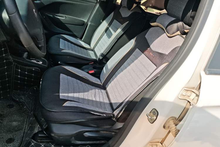 Used Citroen Elysee 2016 1.6L Automatic Fashion Model