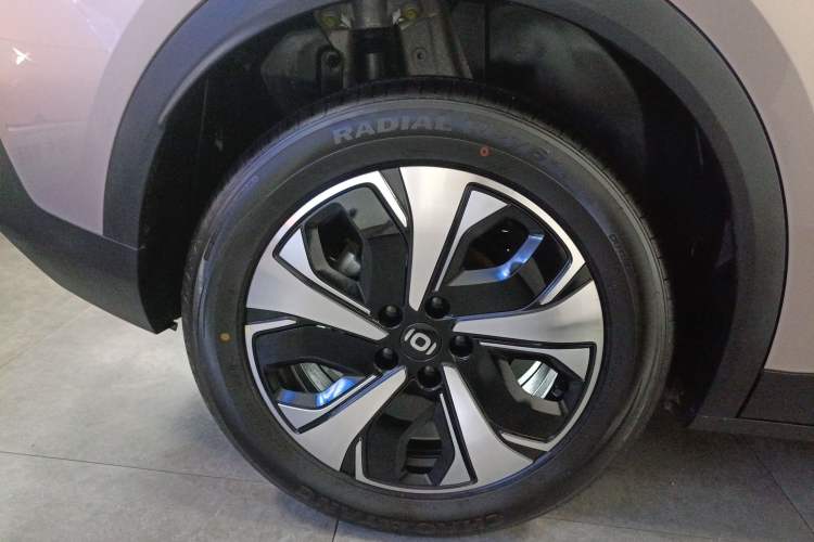 Used CHANGAN NEVO Q05 2026 Model 506 Max
