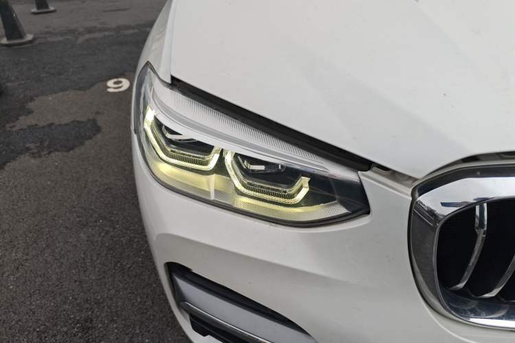 Used BMW X3 2018 xDrive28i Luxury Package China VI Emission Standard Right Front Headlight