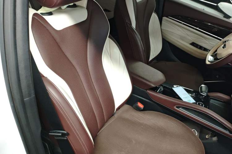 Used Geely Auto Monjaro L 2021 2.0TD DCT EVO Two-Wheel Drive Prestige Version