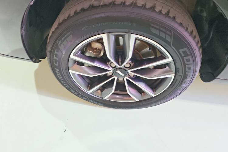 Used Wey VV5 2020 1.5T Two-Wheel Drive Color Pioneer