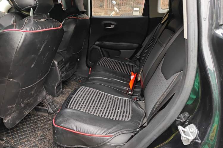 Used Jeep Compass 2020 220T Automatic Leading Edition
