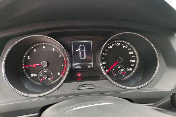 Used Volkswagen Tiguan L 2017 330TSI Automatic Two-Wheel Drive Luxury Edition Instrument Cluster