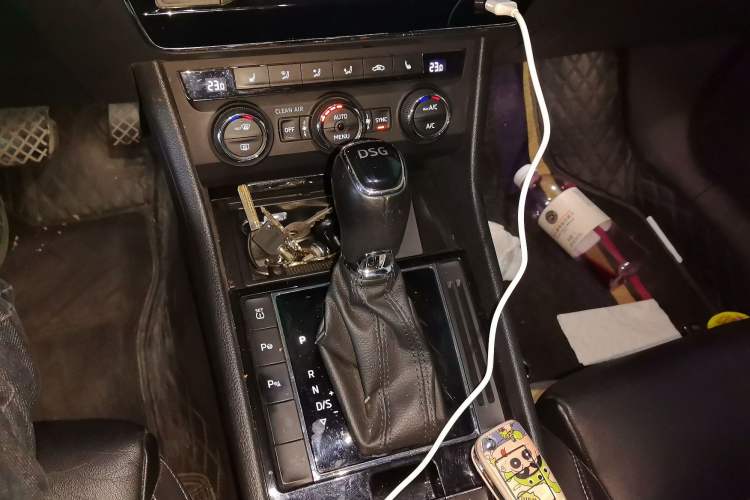 Used Skoda Superb 2016 TSI330 DSG Smart Drive Edition
