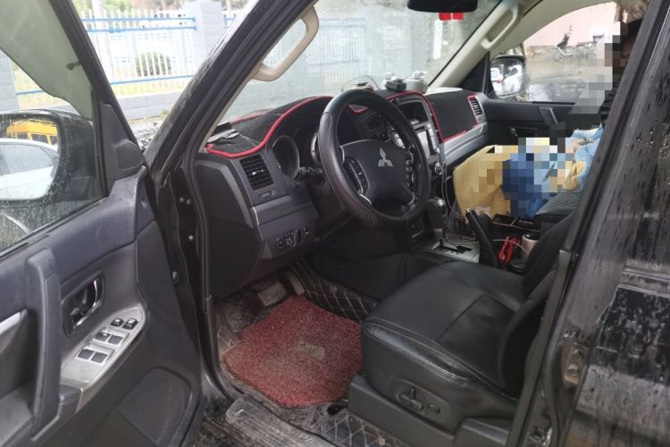 Used Mitsubishi Pajero 2014 3.0L Elite Upgrade Edition