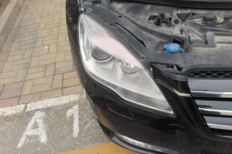 Used Mercedes-Benz R-Class 2017 R 320 4MATIC Business Edition Prestige Model