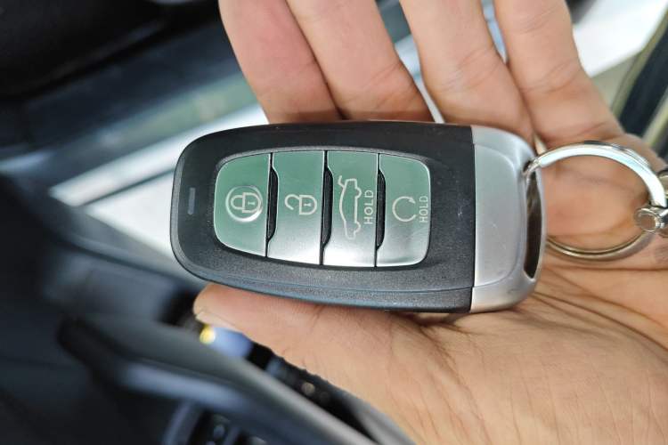 Used Hongqi H5 2020 1.8T Automatic ZhiLian QiYun Edition
